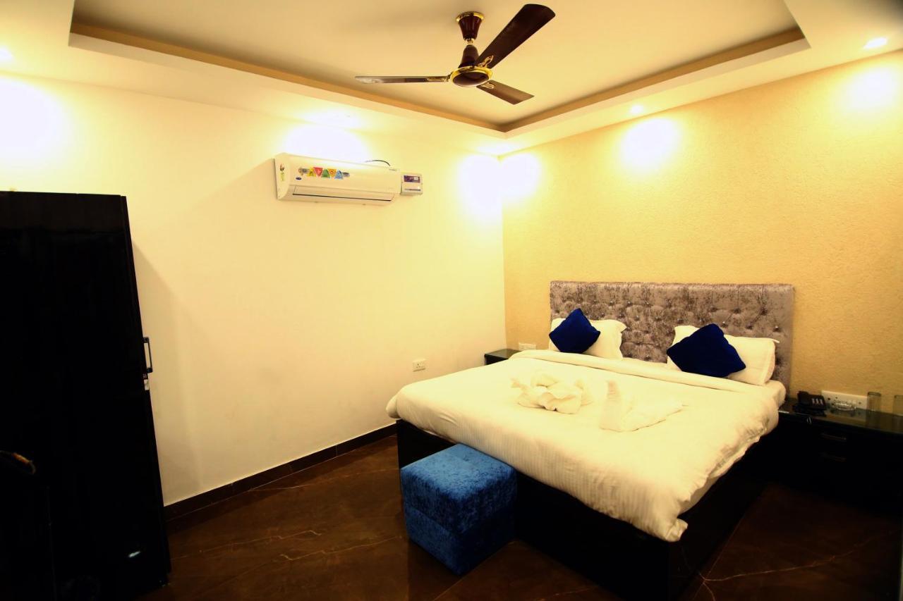Hotel Gharonda Rishīkesh Esterno foto