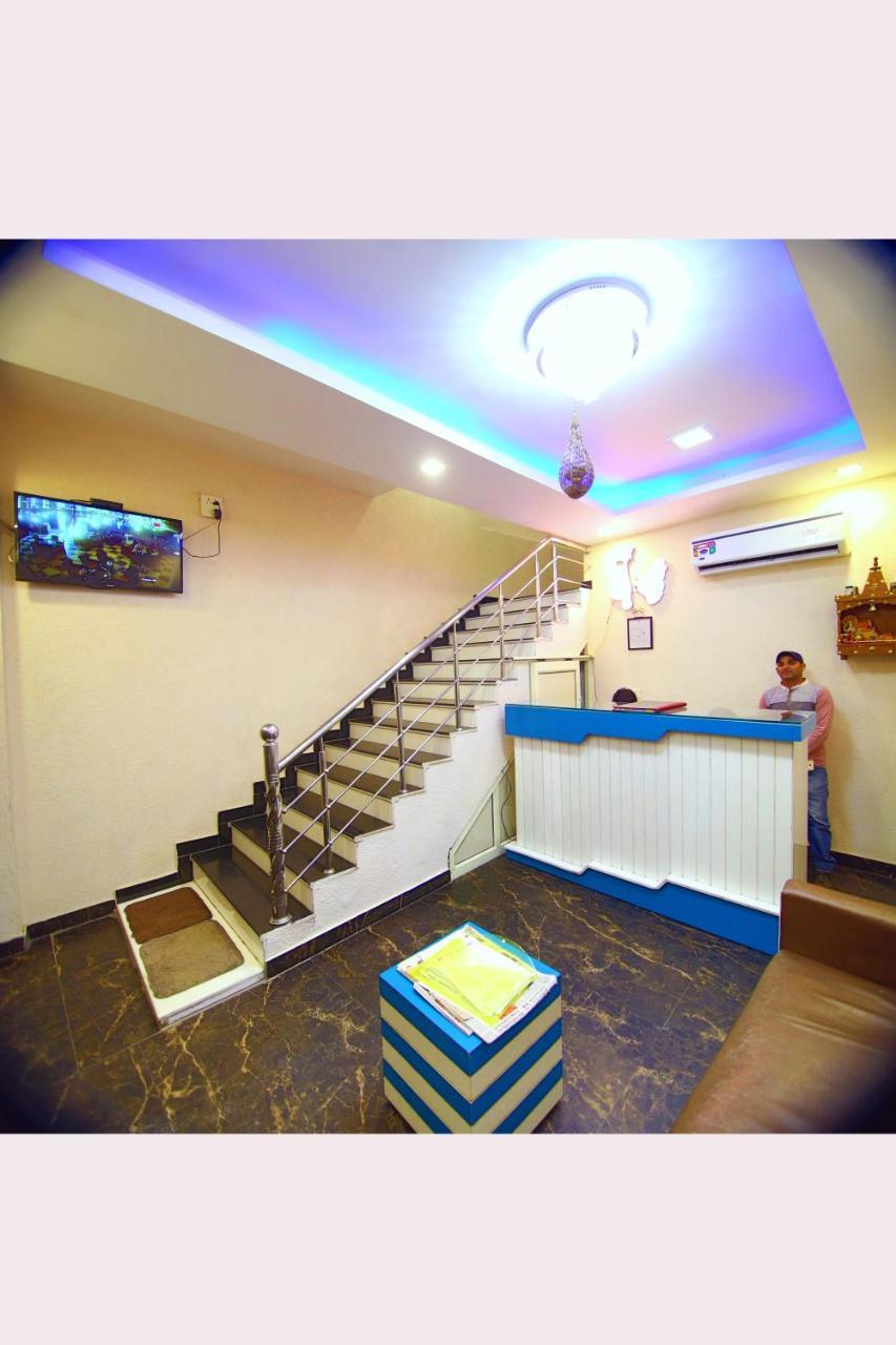 Hotel Gharonda Rishīkesh Esterno foto